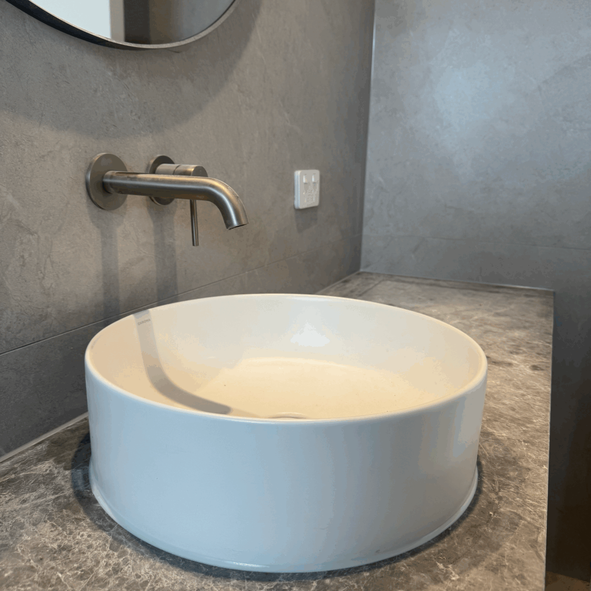 Silicone Sealant in Melbourne: When & Where to Use It at Home